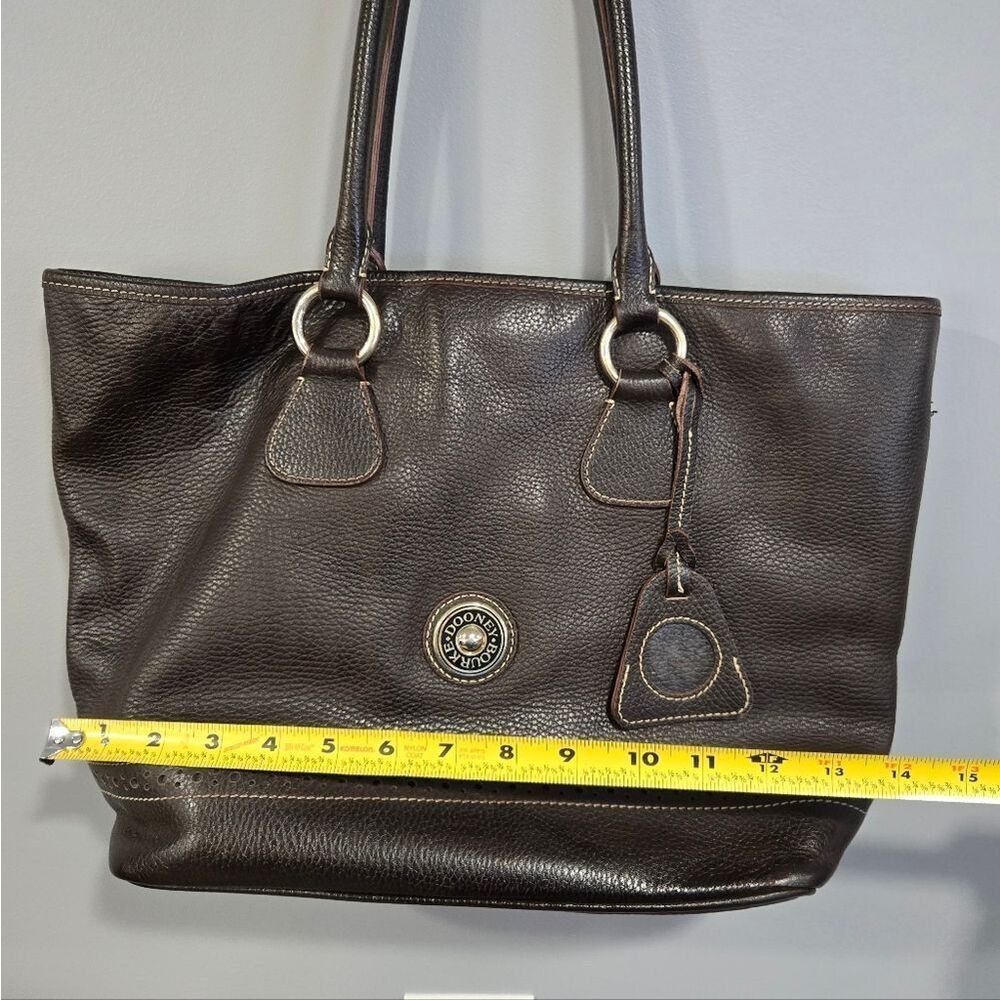 🐢 Vintage Dooney & Bourke Brown Pebbled Leather Tote! - Picture 13 of 13